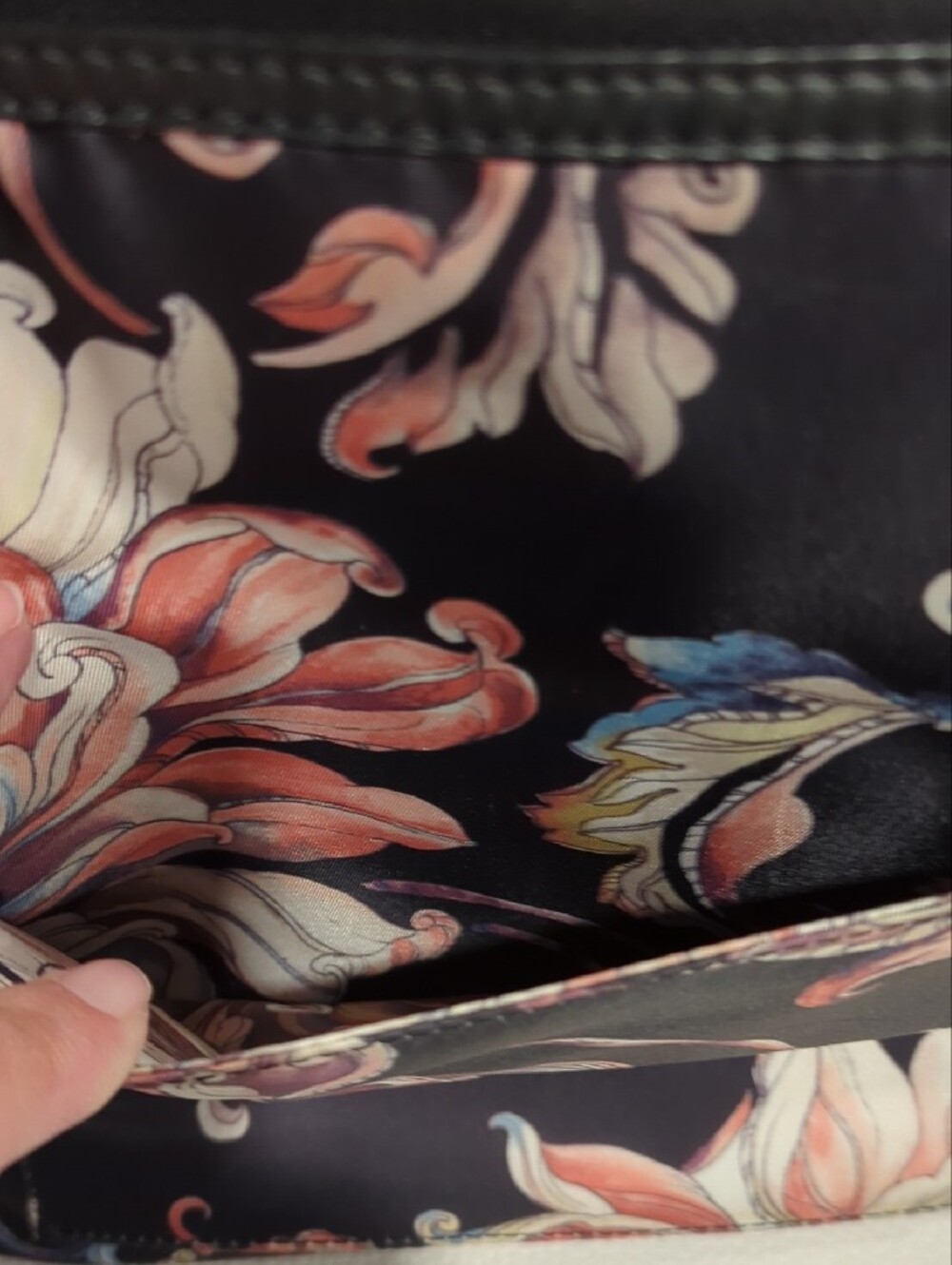 Elliott Lucca Floral Tote with Pastel Blooms - Picture 4 of 11